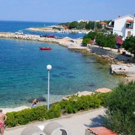 Apartments Milja - 10 M From Sea Mandre Exterior foto