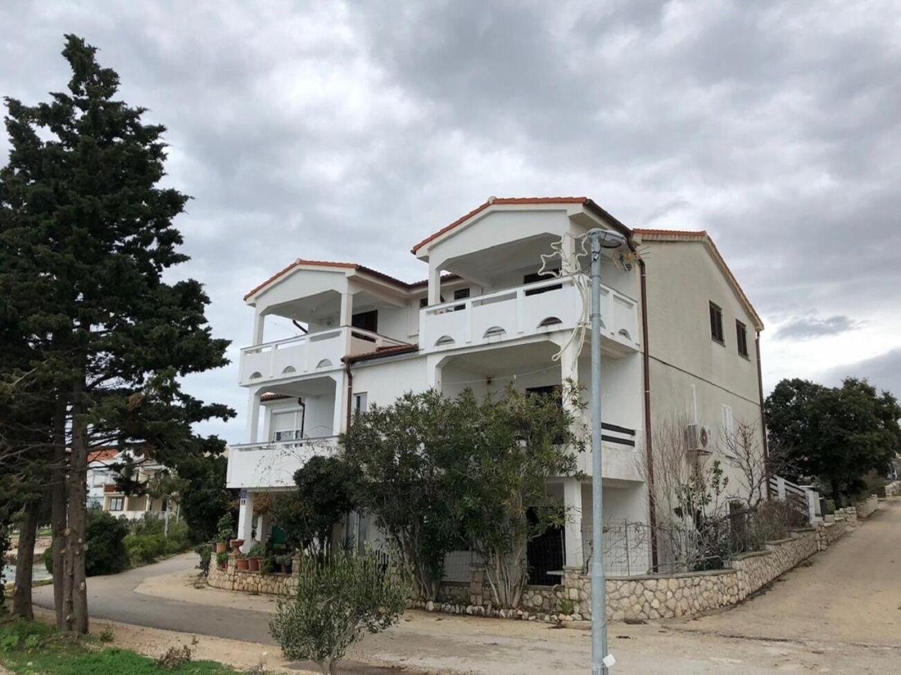 Apartments Milja - 10 M From Sea Mandre Exterior foto